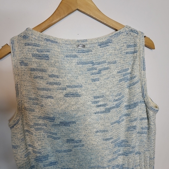ST JOHN SPORT Sleeveless Scoop Neck Wool Sweater Size L - Picture 7 of 11
